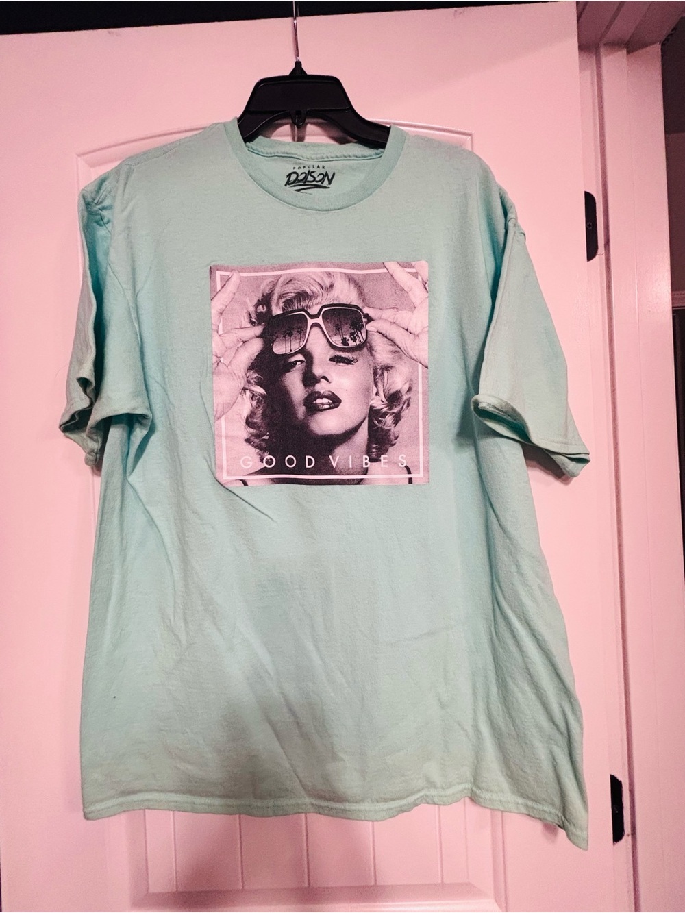 Marilyn Monroe Good Vibes Graphic Tee - Mint Green, XL